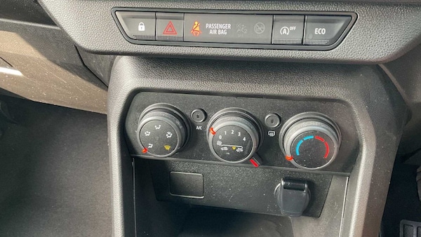 Used Dacia Sandero 2022 for sale - 76286378: Photo 24