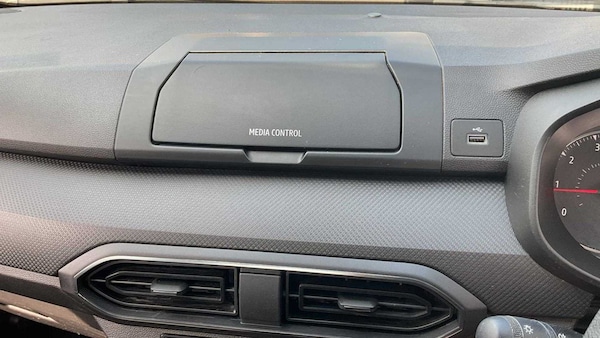 Used Dacia Sandero 2022 for sale - 76286378: Photo 25