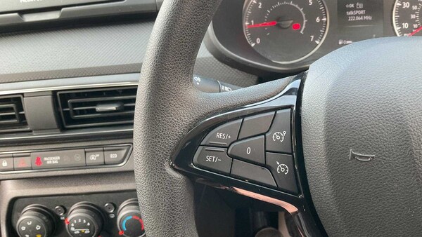 Used Dacia Sandero 2022 for sale - 76286378: Photo 28