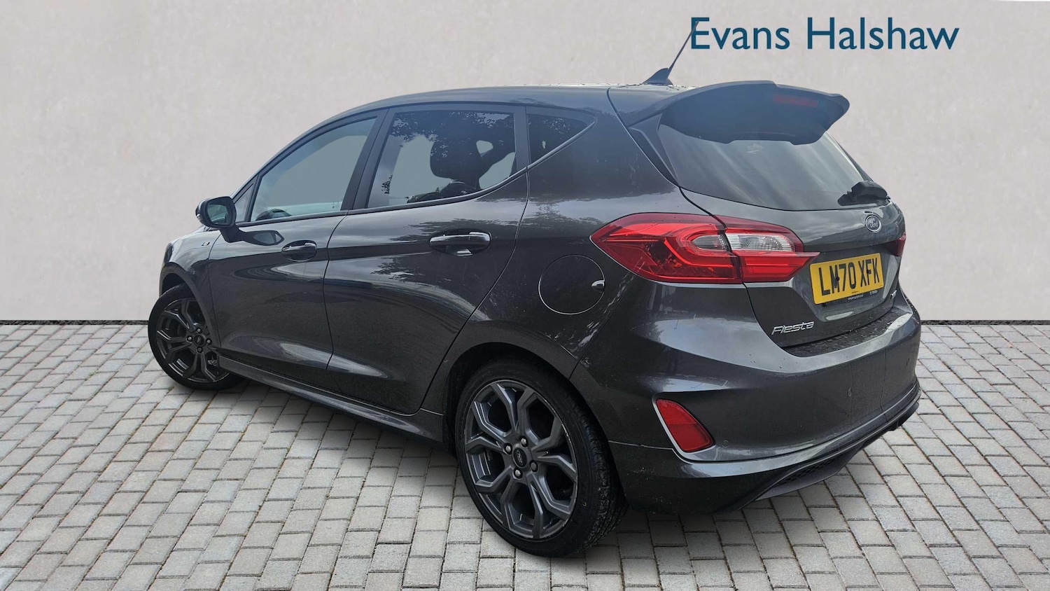 Used Ford Fiesta 2020 for sale - 76460105: Photo 2