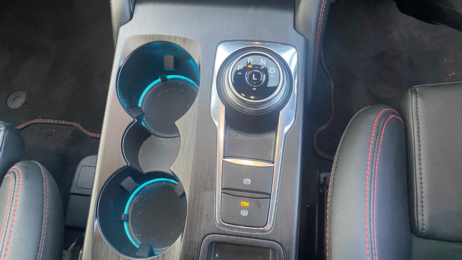 Used Ford Kuga 2025 for sale - 77914055: Photo 17