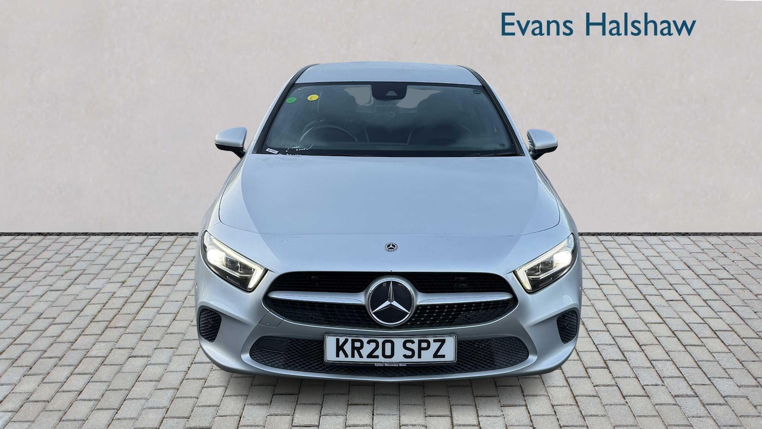 Used Mercedes-Benz A-Class 2020 for sale - 76804806: Photo 4