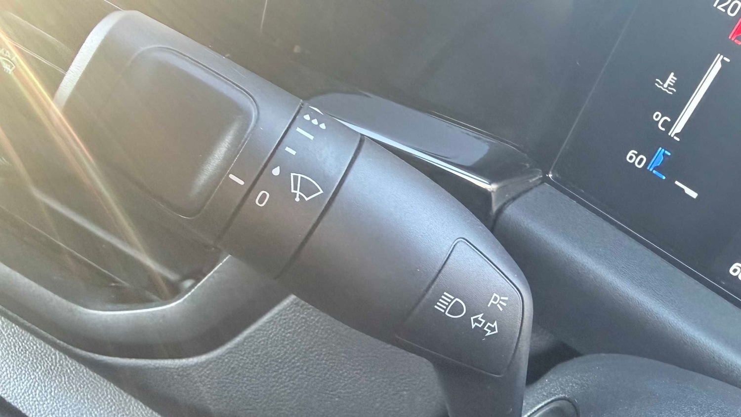 Used Ford Transit Custom 2025 for sale - 76827658: Photo 34