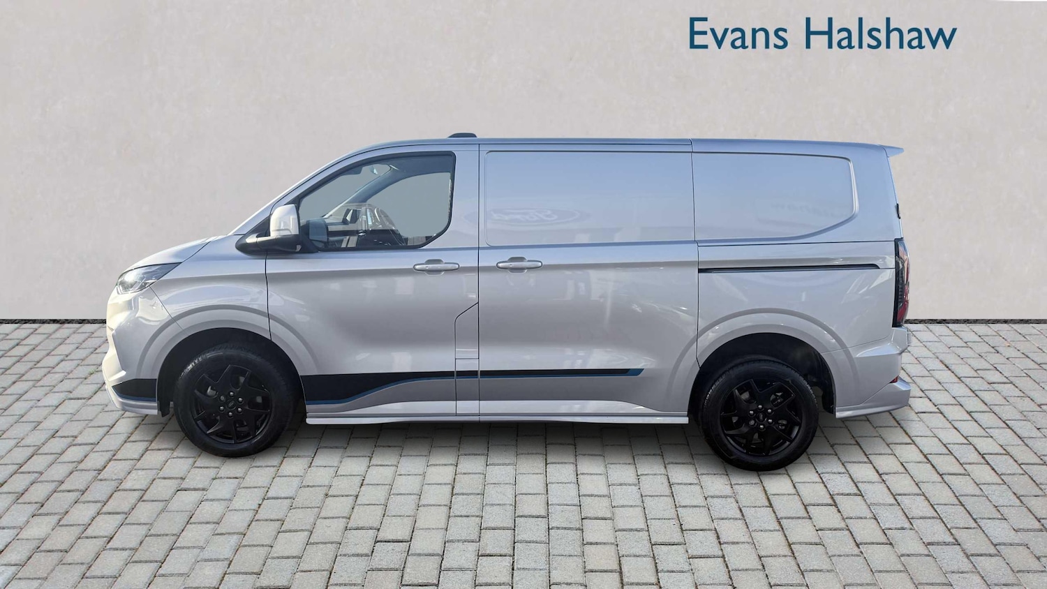 Used Ford Transit Custom 2025 for sale - 76827658: Photo 4