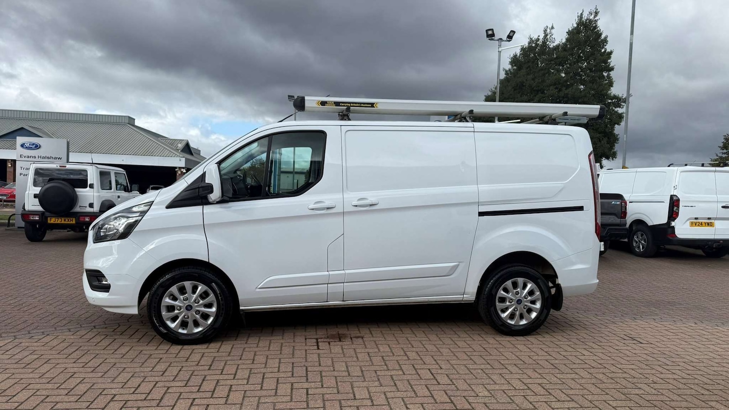 Used Ford Transit Custom 2022 for sale - 76661743: Photo 4