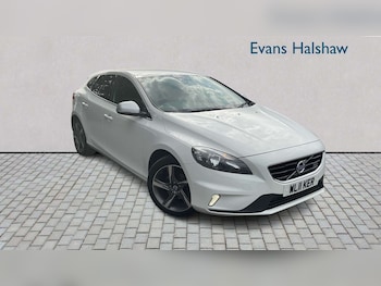Used Volvo V40 2014 for sale - 78786842: Photo