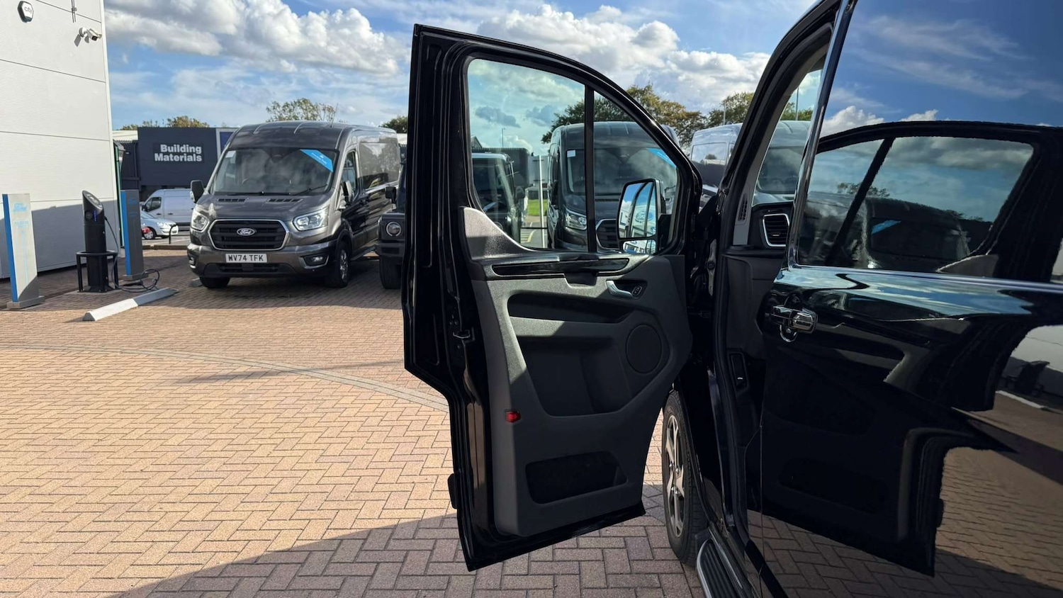 Used Ford Transit Custom 2022 for sale - 76460467: Photo 19