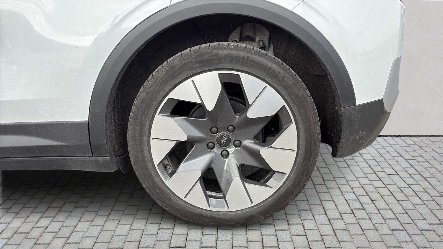 Used Ford Explorer 2025 for sale - 77842240: Photo 6