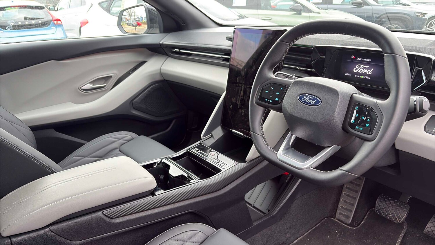 Used Ford Explorer 2025 for sale - 77842240: Photo 8