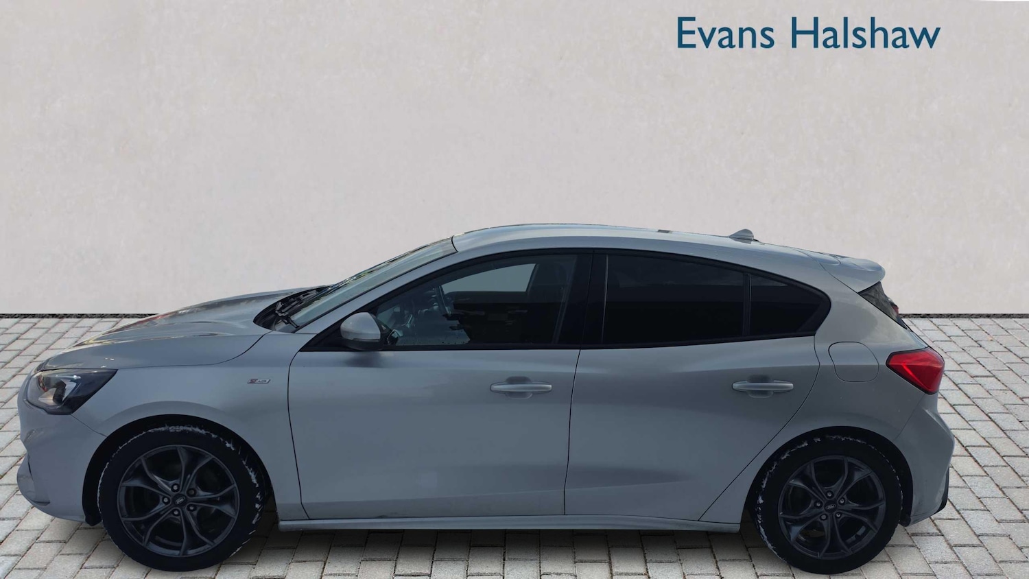 Used Ford Focus 2020 for sale - 77397906: Photo 3