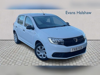 Used Dacia Sandero 2018 for sale - 77316403: Photo