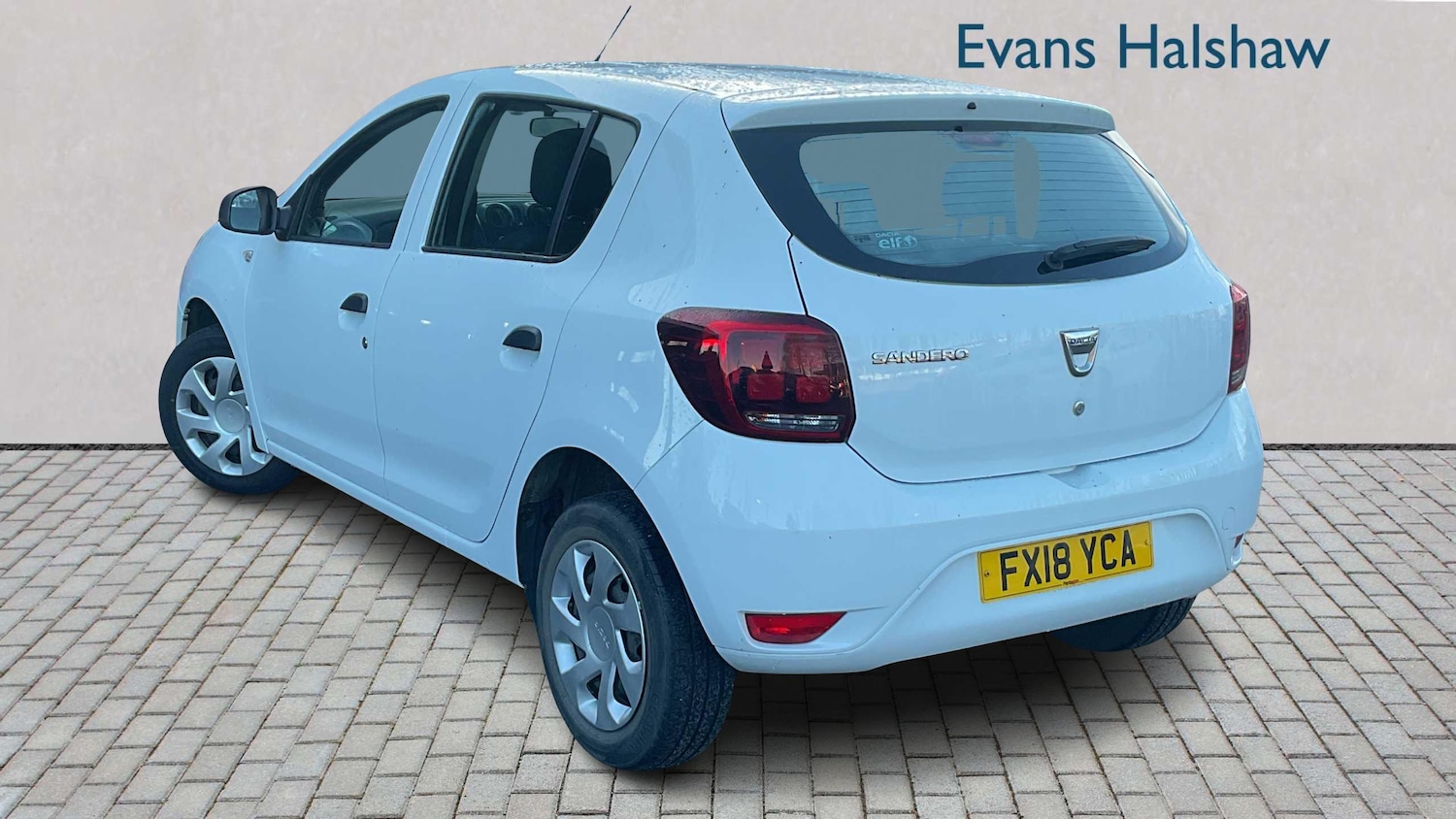 Used Dacia Sandero 2018 for sale - 77316403: Photo 3