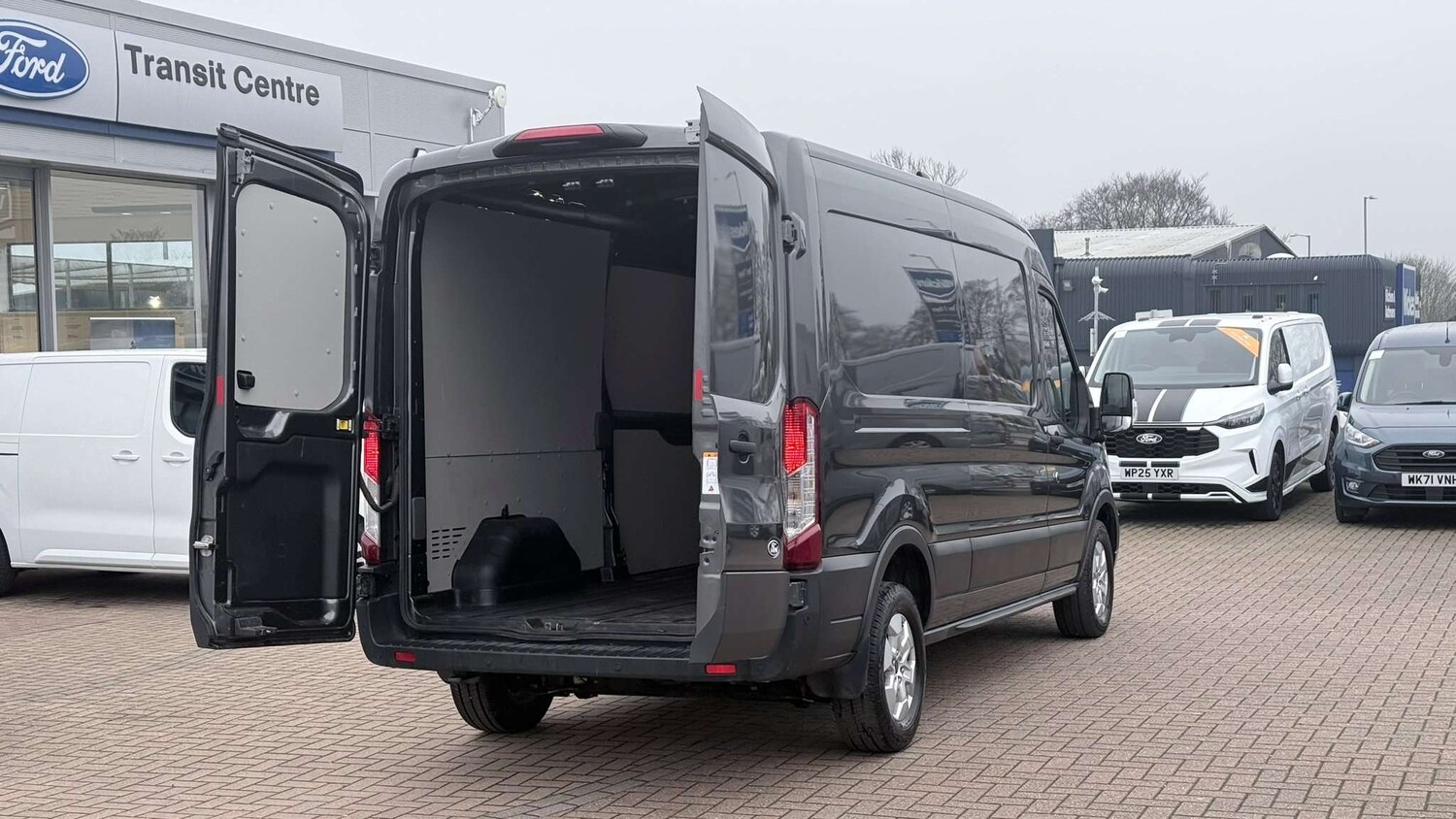 Used Ford Transit for sale - 77661317: Photo 11