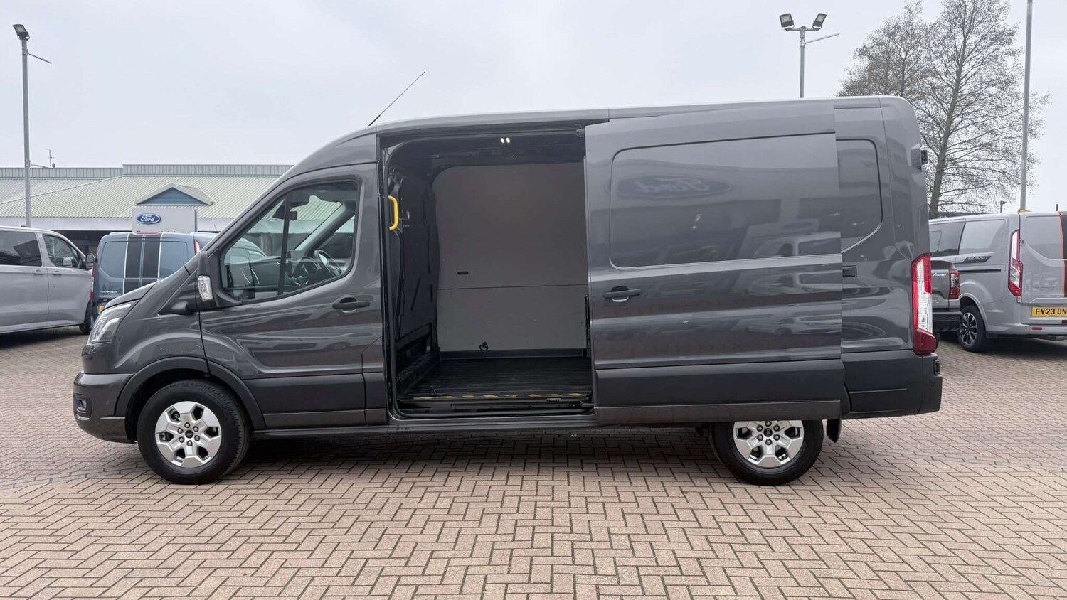 Used Ford Transit for sale - 77661317: Photo 6