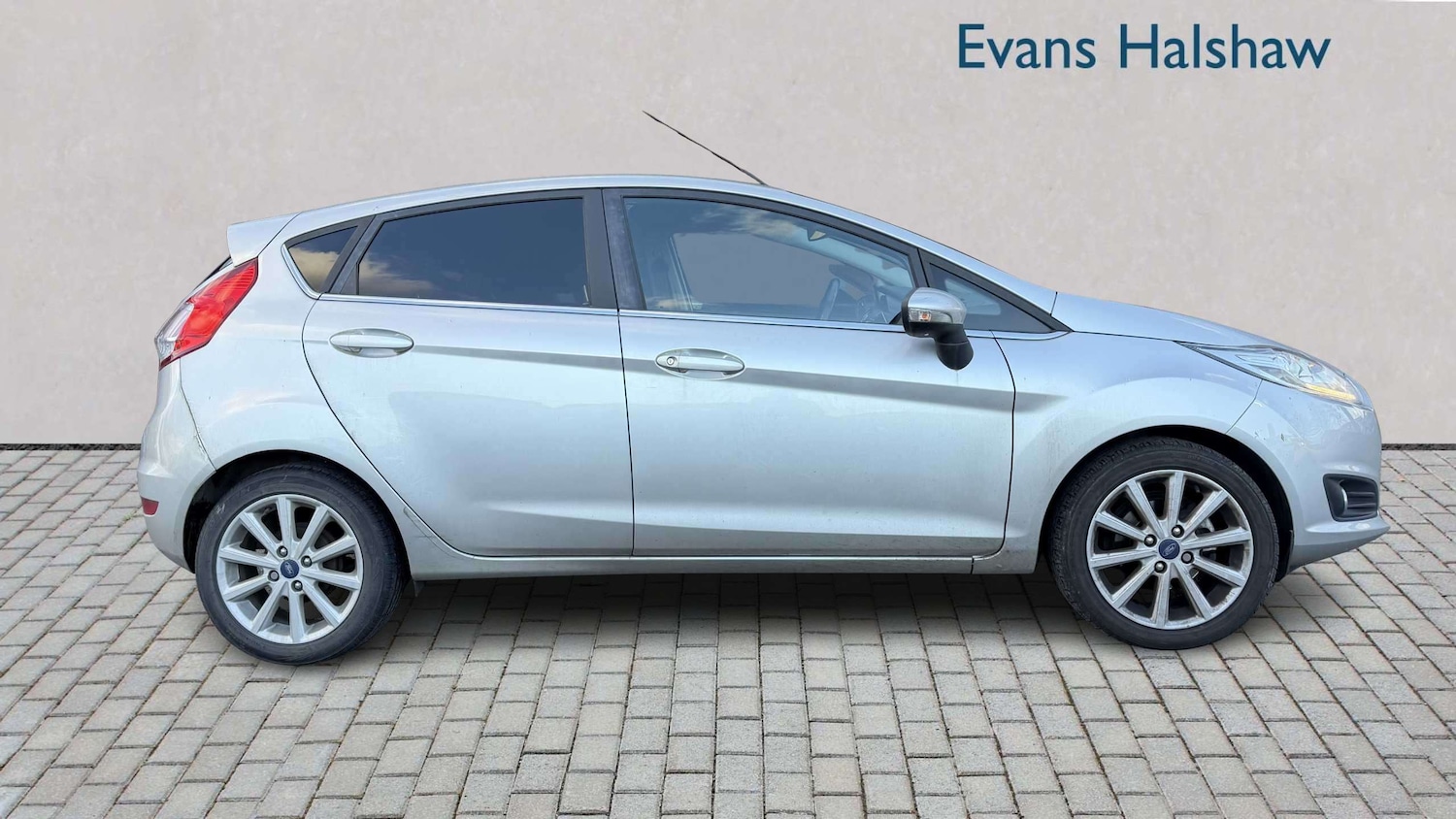 Used Ford Fiesta 2017 for sale - 78137588: Photo 3
