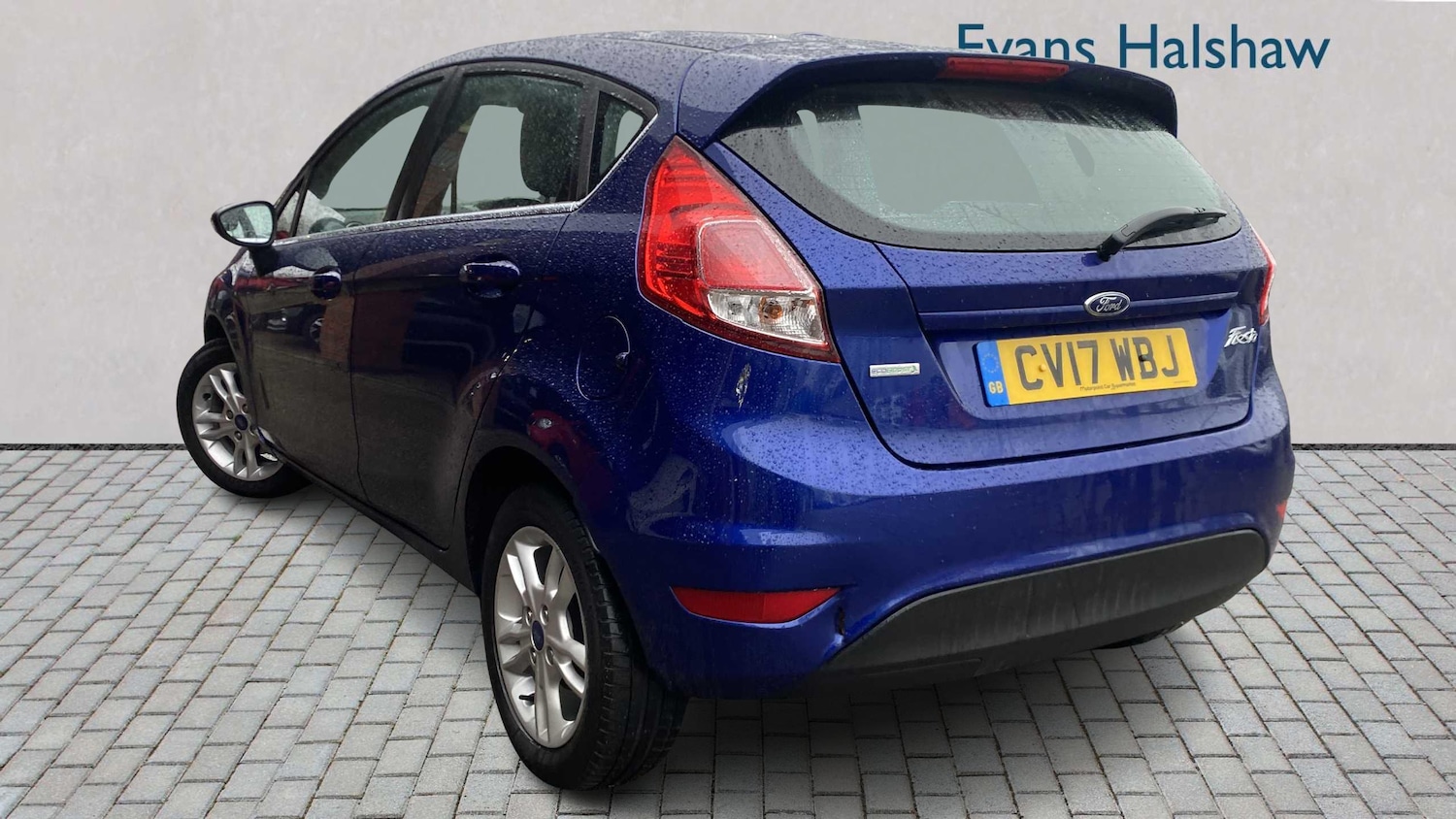 Used Ford Fiesta 2017 for sale - 77443622: Photo 2