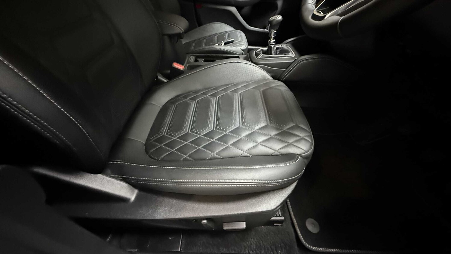 Used Ford Focus 2022 for sale - 76718278: Photo 14