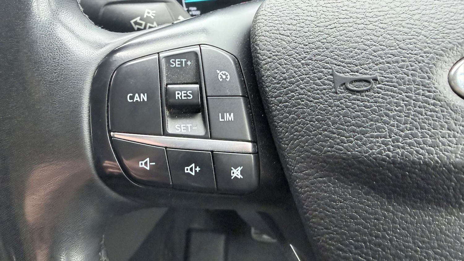 Used Ford Transit Custom 2022 for sale - 77914022: Photo 32