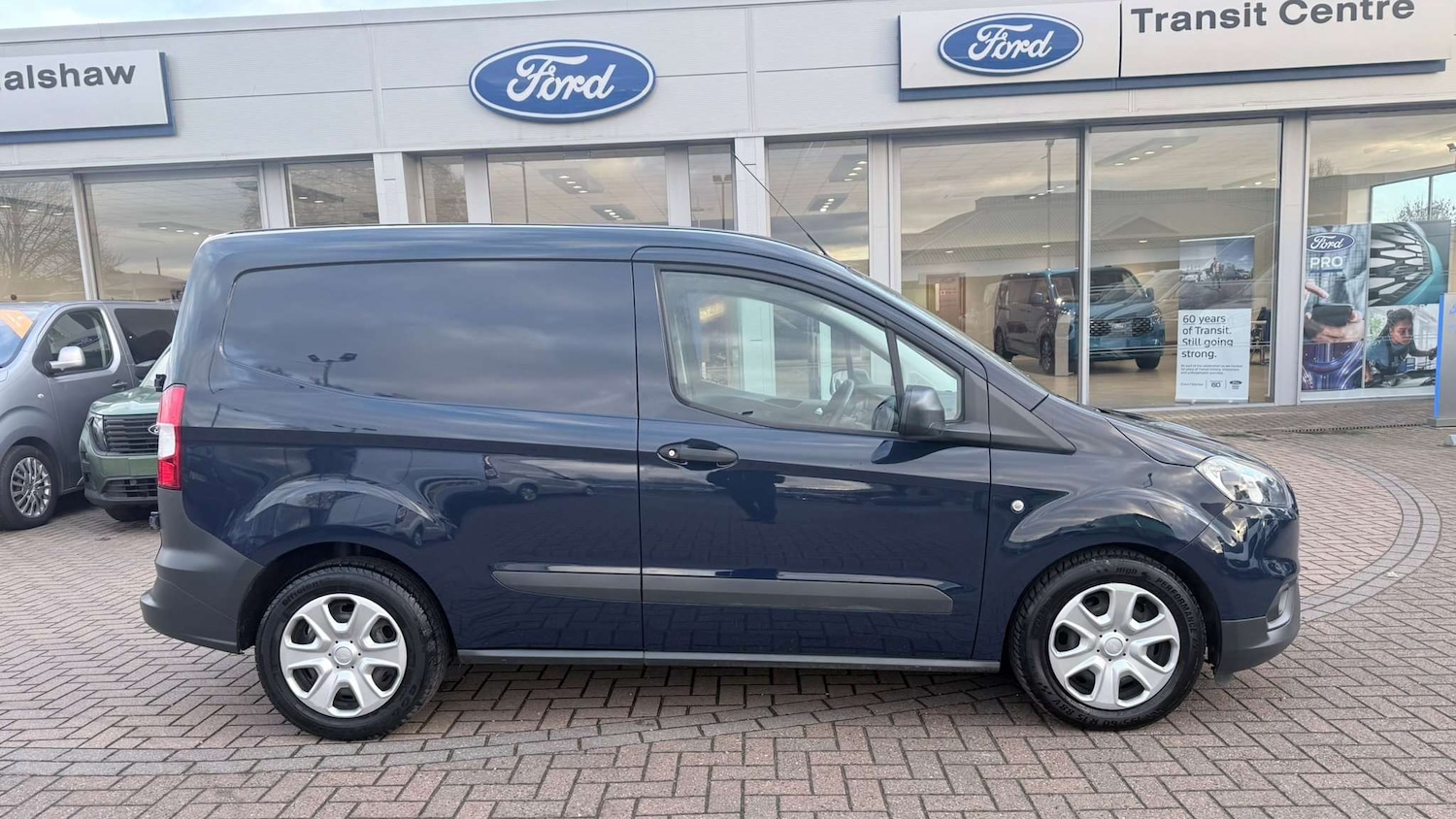 Used Ford Transit Courier 2020 for sale - 77093375: Photo 10