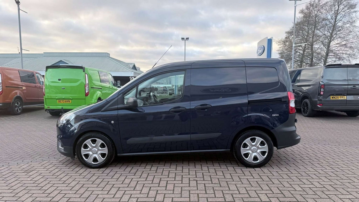 Used Ford Transit Courier 2020 for sale - 77093375: Photo 4