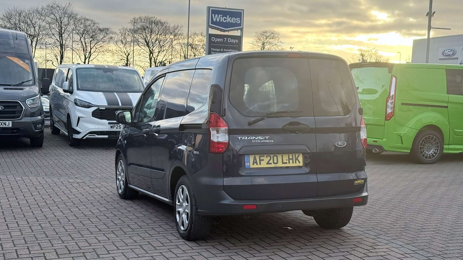 Used Ford Transit Courier 2020 for sale - 77093375: Photo 5