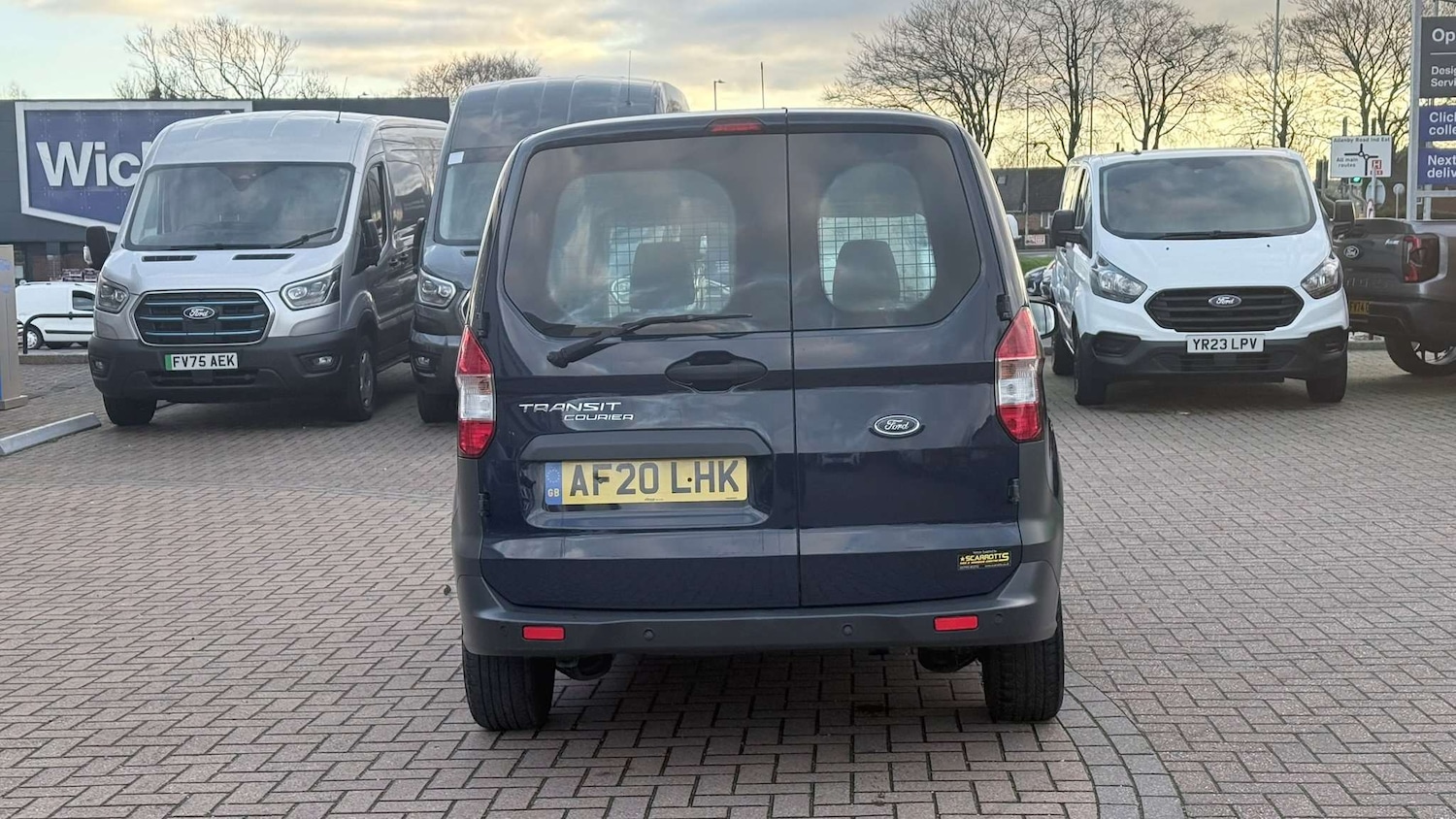 Used Ford Transit Courier 2020 for sale - 77093375: Photo 6