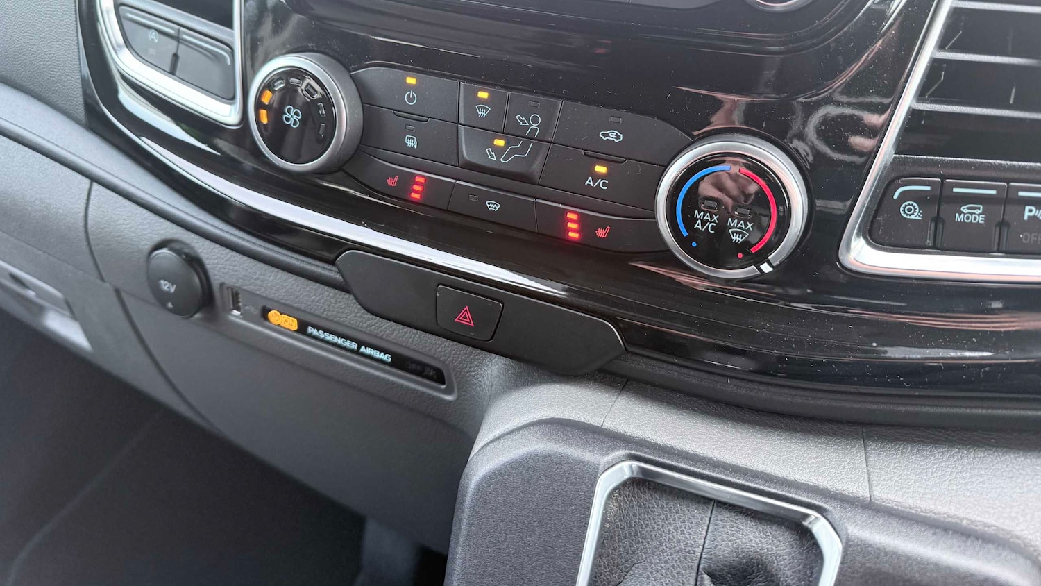 Used Ford Transit Custom for sale - 76648906: Photo 34