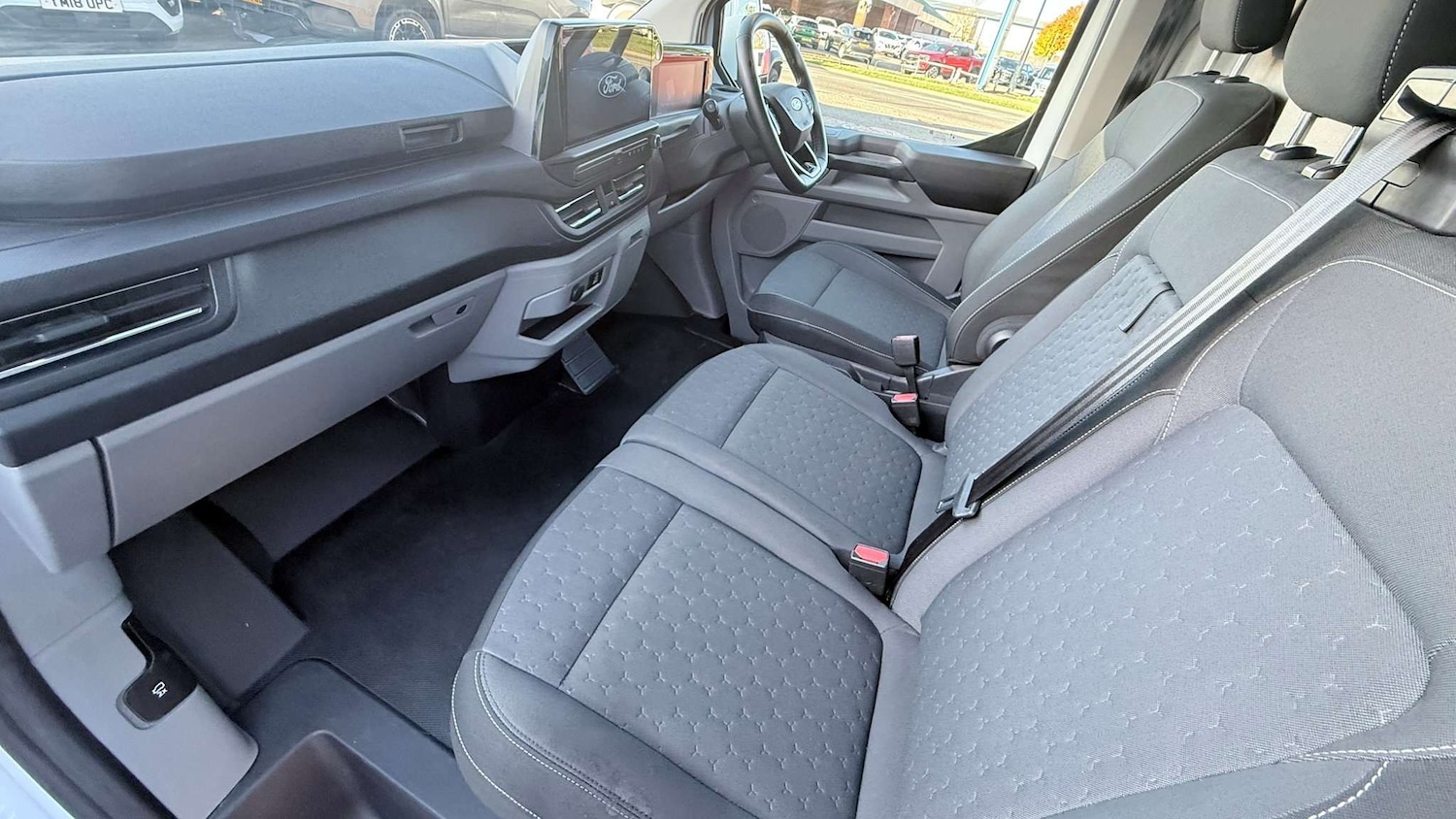 Used Ford Transit Custom 2024 for sale - 76329307: Photo 14