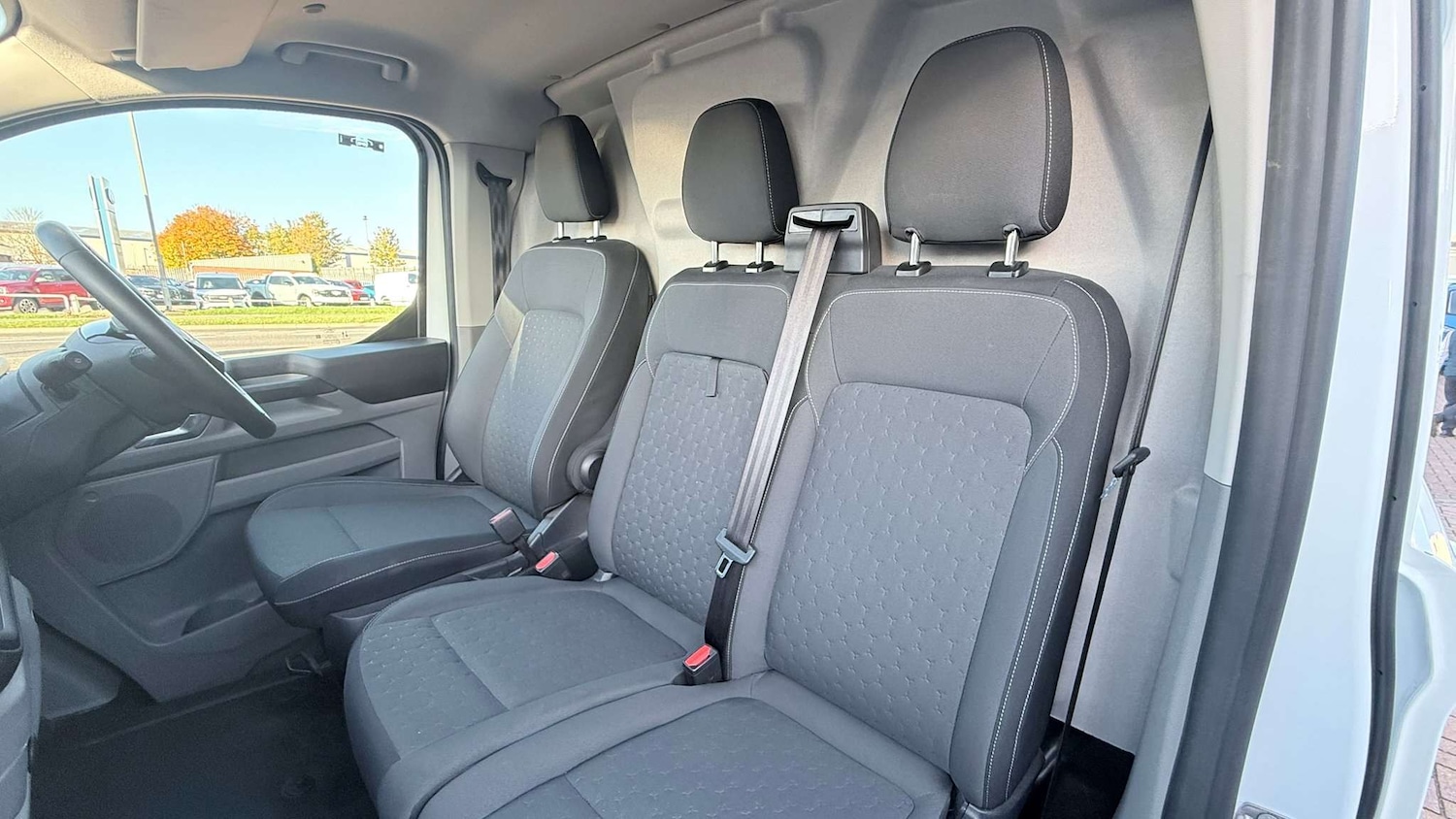 Used Ford Transit Custom 2024 for sale - 76329307: Photo 15