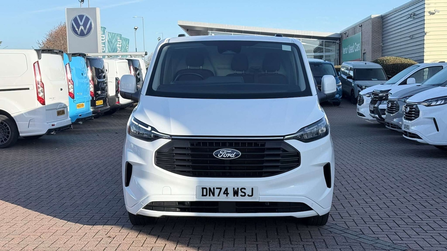 Used Ford Transit Custom 2024 for sale - 76329307: Photo 2