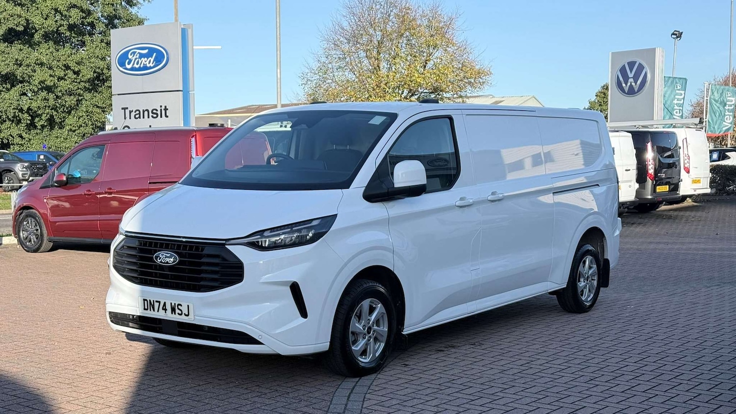 Used Ford Transit Custom 2024 for sale - 76329307: Photo 3