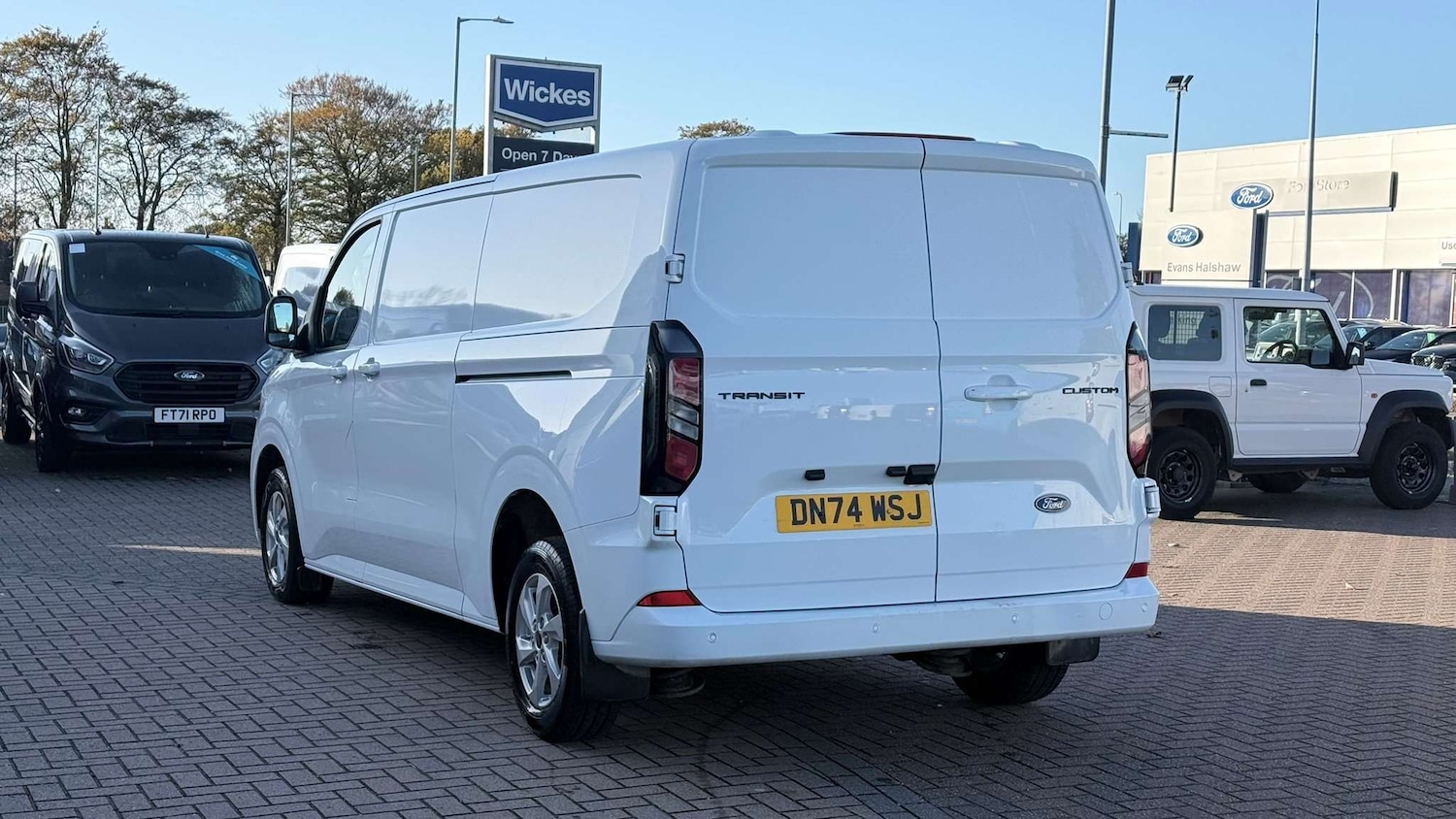 Used Ford Transit Custom 2024 for sale - 76329307: Photo 4