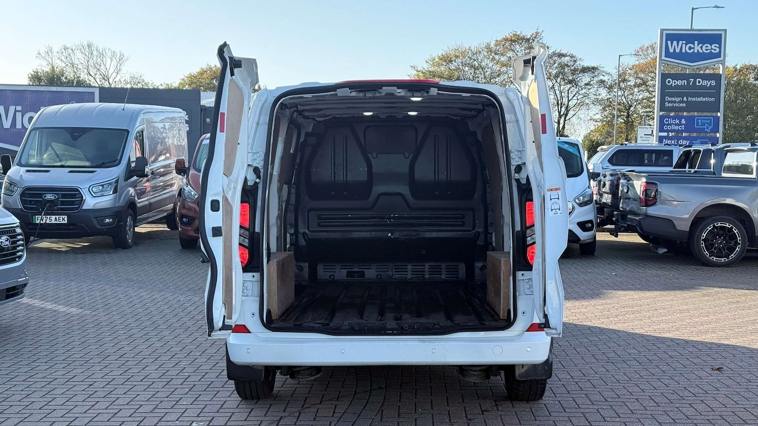 Used Ford Transit Custom 2024 for sale - 76329307: Photo 7