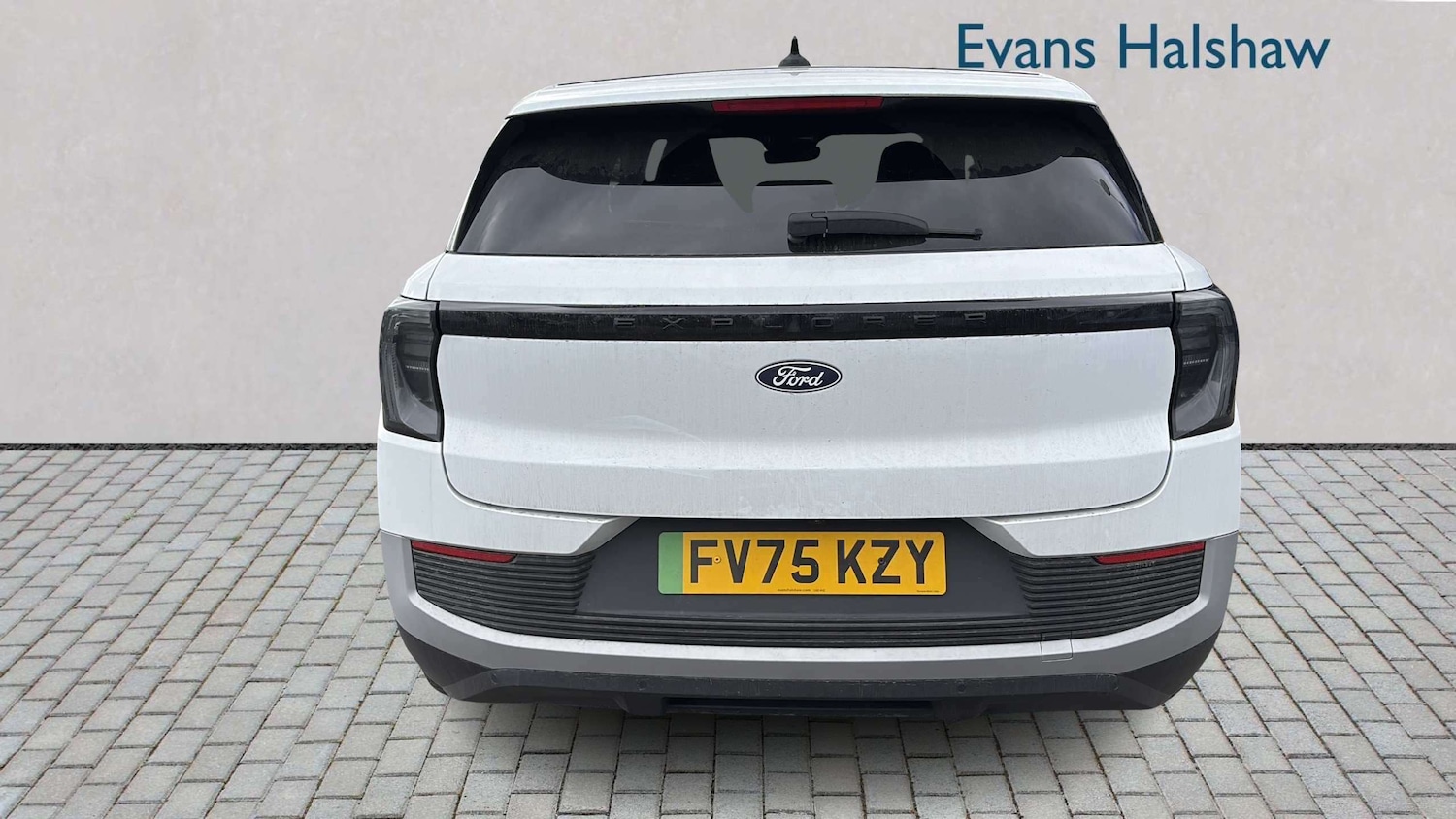 Used Ford Explorer 2025 for sale - 78104152: Photo 5