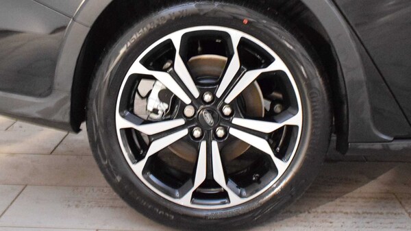 Used Ford Focus 2024 for sale - 75710899: Photo 9