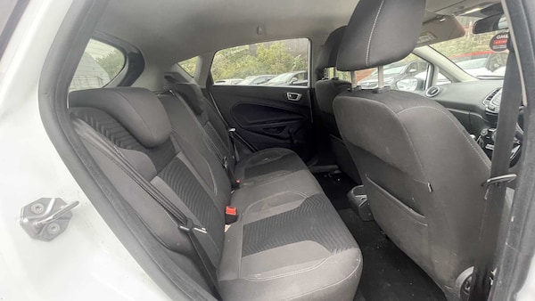 Used Ford Fiesta 2016 for sale - 76286366: Photo 24