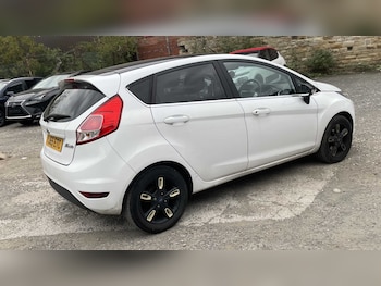 Used Ford Fiesta 2016 for sale - 76286366: Photo 3