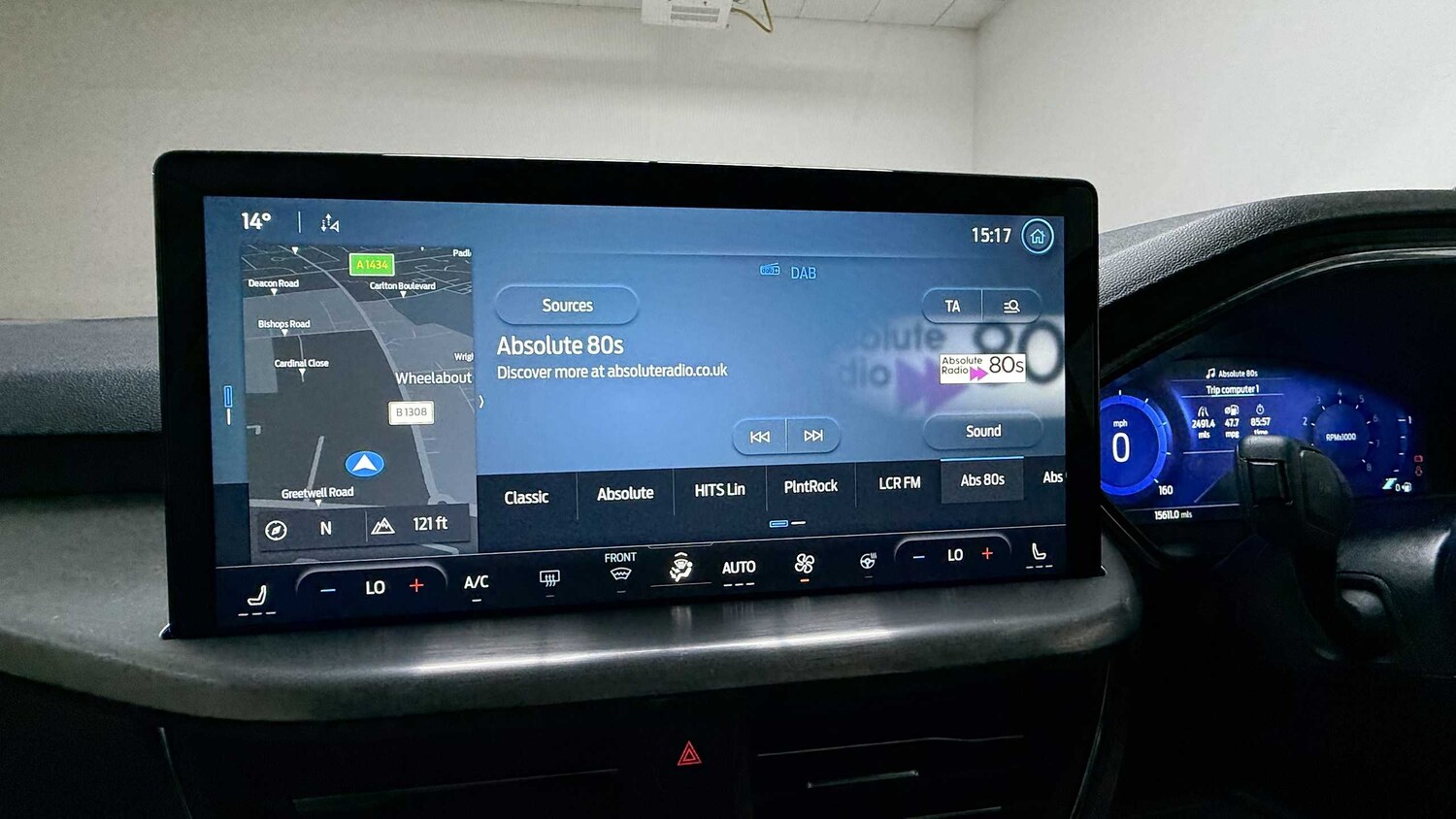 Used Ford Focus 2022 for sale - 75758046: Photo 23