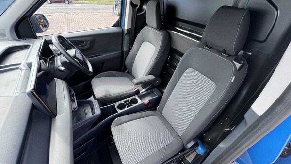 Used Ford Transit Courier 2025 for sale - 76272133: Photo 21