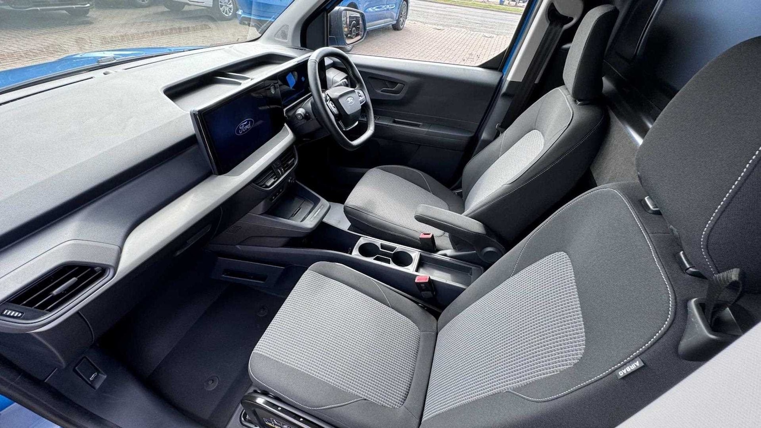 Used Ford E-Transit Courier 2025 for sale - 76272133: Photo 22