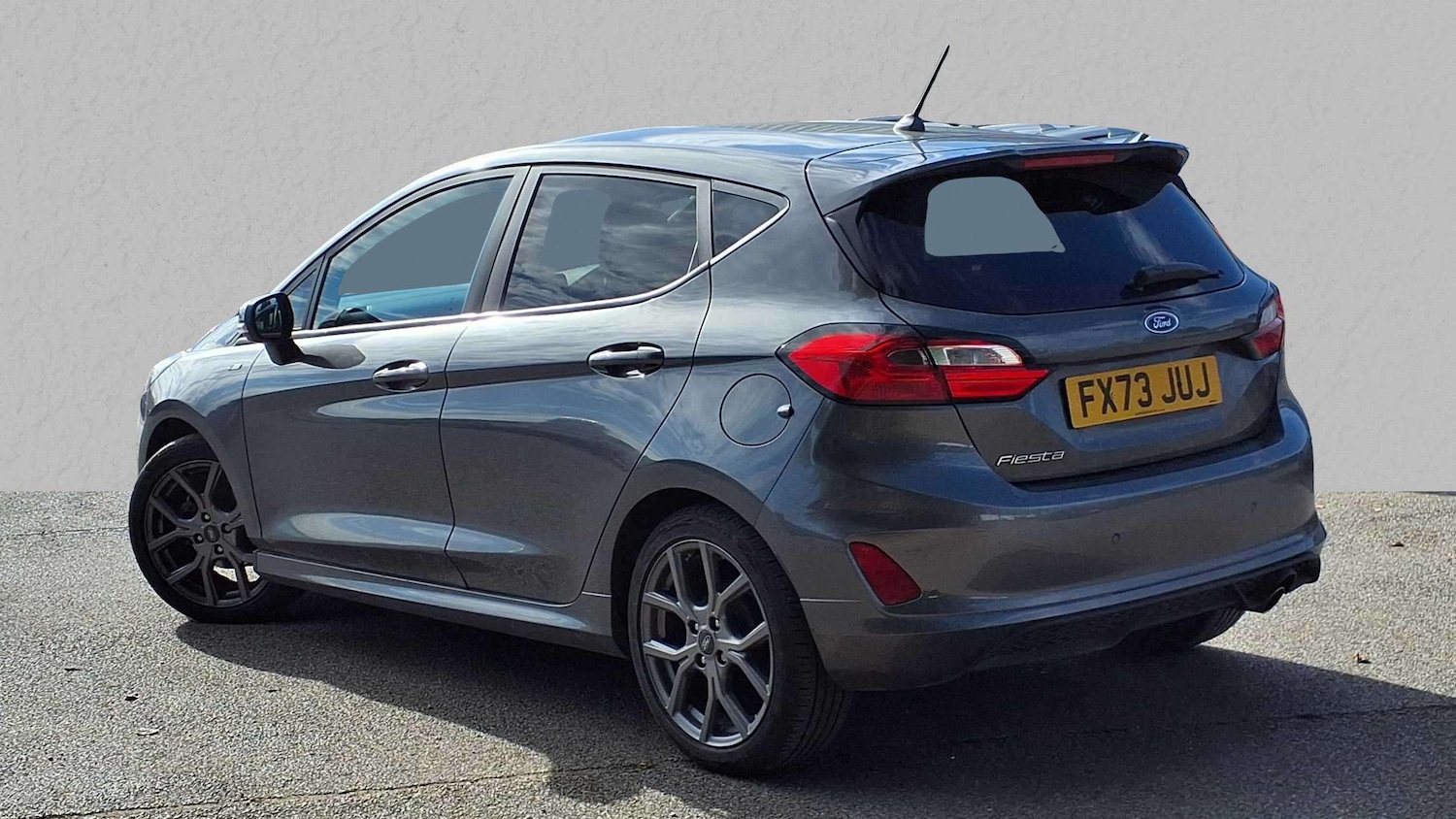 Used Ford Fiesta 2023 for sale - 76125918: Photo 2
