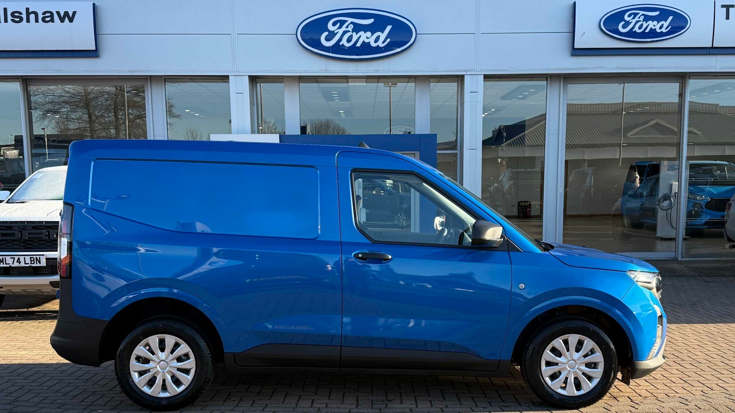 Used Ford Transit Courier for sale - 76842823: Photo 13