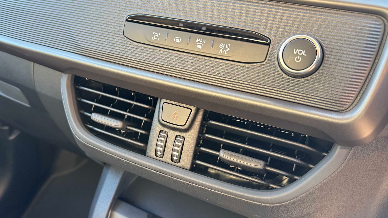 Used Ford Transit Courier for sale - 76842823: Photo 23