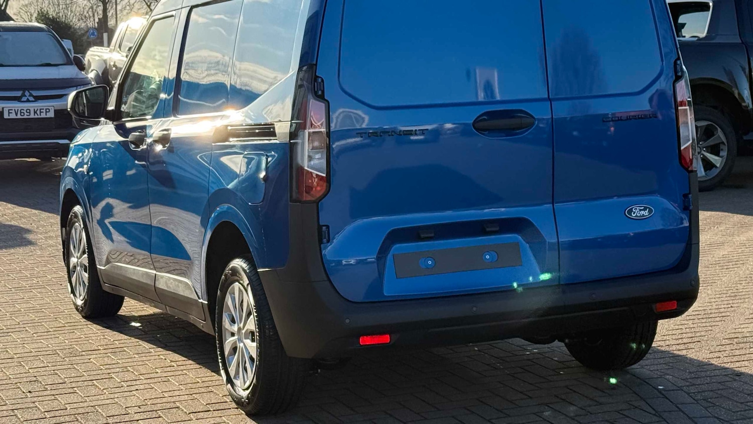 Used Ford Transit Courier for sale - 76842823: Photo 7