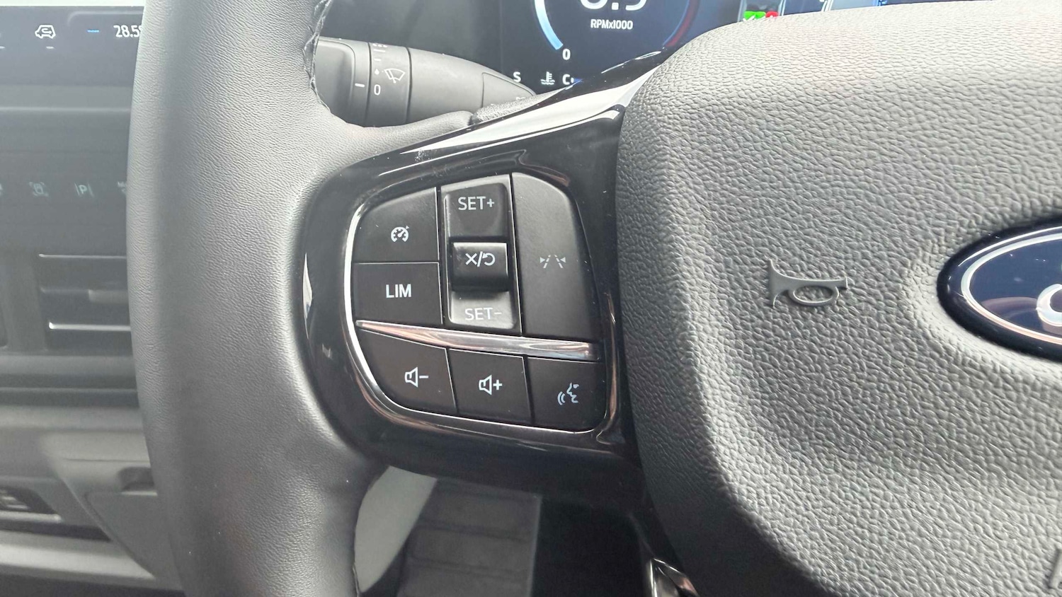 Used Ford Transit Custom 2025 for sale - 76501856: Photo 34