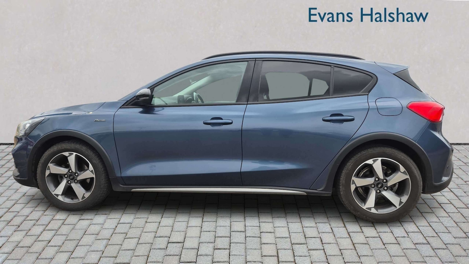 Used Ford Focus 2021 for sale - 78104190: Photo 3