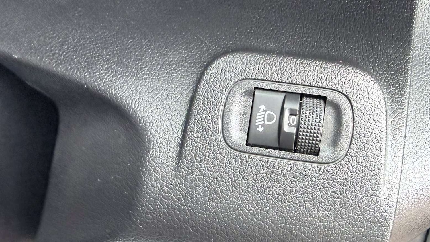 Used Peugeot Partner 2021 for sale - 77601130: Photo 18