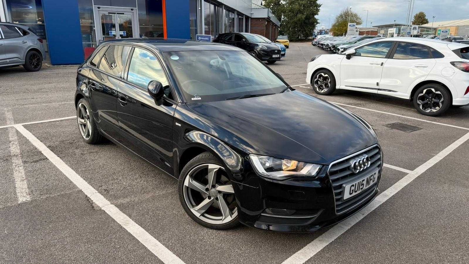 Used Audi A3 2015 for sale - 76401437: Photo 1