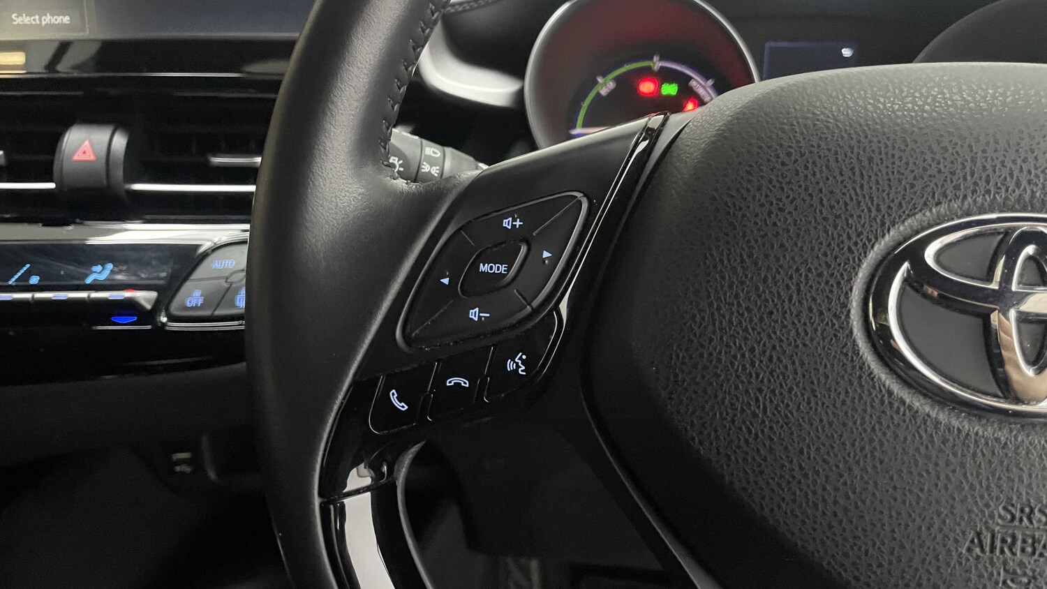 Used Toyota C-HR 2022 for sale - 75917949: Photo 20