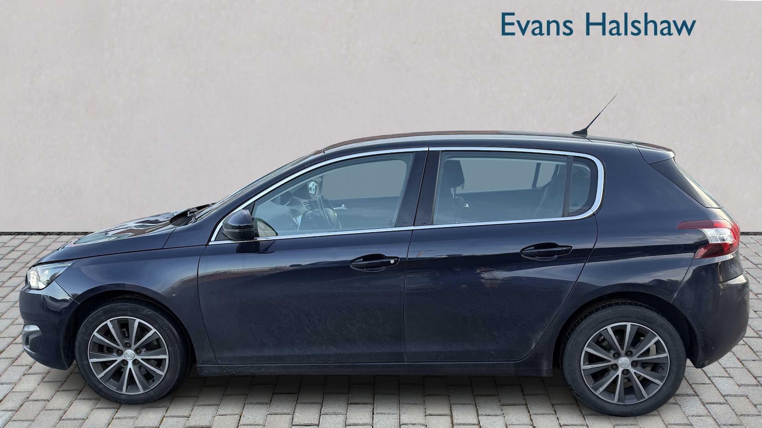 Used Peugeot 308 2016 for sale - 76704963: Photo 3